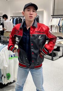 Boss-Pasagorn-เสื้อแดง Boss-Pasagorn-เสื้อแดง