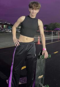 Sittinai Somroop-เล่นกีฬา Sittinai Somroop-เล่นกีฬา