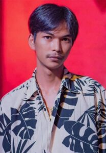 เนส-สหรัถ-เสื้อลายดอก เนส-สหรัถ-เสื้อลายดอก