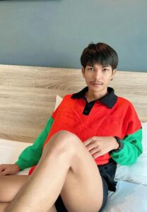 เนส-สหรัถ-เสื้อแขนยาว เนส-สหรัถ-เสื้อแขนยาว