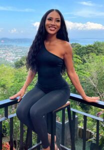 Kwang-Juraiwan-หน้าเก๋