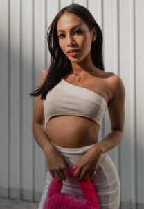 Kwang-Juraiwan-หุ่นปัง