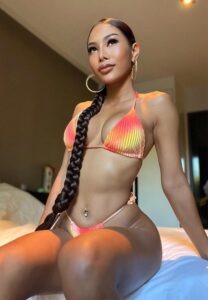 Kwang-Juraiwan-แซ่บสะบัด Kwang-Juraiwan-แซ่บสะบัด