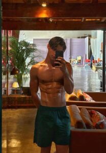 Lorenzo-Bold-ถ่ายรูป Lorenzo-Bold-ถ่ายรูป