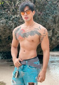 Mj-Coloma-กล้ามเท่ Mj-Coloma-กล้ามเท่