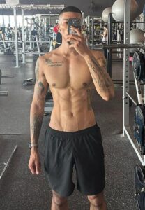 นัช-ณรัช-กล้ามใหญ่ นัช-ณรัช-กล้ามใหญ่