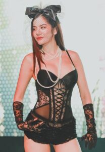 นัส-โอเค-เน็ตไอดอลชุดแซ่บ นัส-โอเค-เน็ตไอดอลชุดแซ่บ