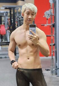 ปอนด์-วาริช-หล่อปัง