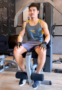 พงษ์-นวดประกอบเพลง-ออกกำลังกาย