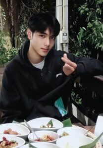 มาร์ค-riemystic9-หล่อมาก