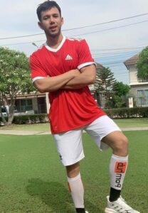 แชมป์-สรพงษ์-เสื้อแดง แชมป์-สรพงษ์-เสื้อแดง