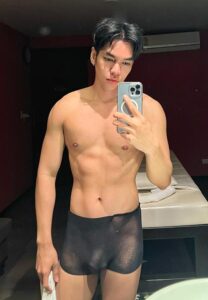 โม-วรวัฒน์-หล่อปัง โม-วรวัฒน์-หล่อปัง