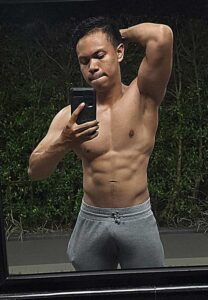 Saharat-Mit-กล้ามเท่ Saharat-Mit-กล้ามเท่