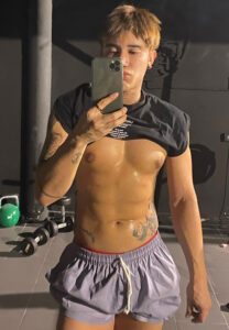 เบียร์-ทินกฤต-ถ่ายรูป เบียร์-ทินกฤต-ถ่ายรูป