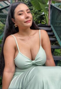 กล้วยแขก-สุมิตรา-เน็ตไอดอล กล้วยแขก-สุมิตรา-เน็ตไอดอล