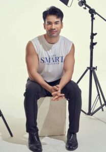 ก้อง-ก้องหล้า-หล่อเข้ม ก้อง-ก้องหล้า-หล่อเข้ม