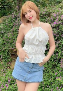 พลอย-อรดา-สดใส พลอย-อรดา-สดใส