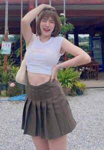 พลอย-อรดา-สวย พลอย-อรดา-สวย