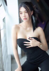 เหมยหลิน-นางแบบสวยเกิน เหมยหลิน-นางแบบสวยเกิน