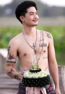 โอ๊ต-กฤษณะ-สุดหล่อ โอ๊ต-กฤษณะ-สุดหล่อ