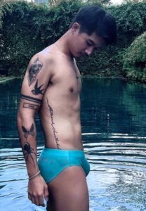 โอ๊ต-กฤษณะ-เป้าตุง โอ๊ต-กฤษณะ-เป้าตุง