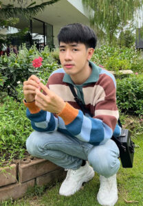 ด.ช.โดนัท-เสื้อลาย ด.ช.โดนัท-เสื้อลาย