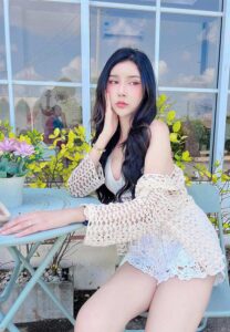 นิวตี้-ธนิษฐ์ฌา-เน็ตไอดอลพักผ่อน