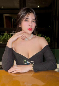 สปายจุ๊บ-วันวิสาข์-สวยเก๋ สปายจุ๊บ-วันวิสาข์-สวยเก๋