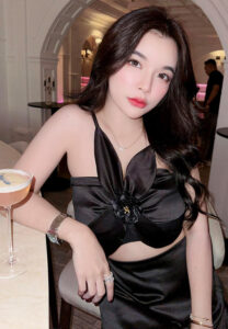 สปายจุ๊บ-วันวิสาข์-หน้าสวย