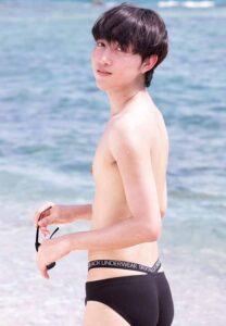 เจมสึ-เน็ตไอดอลกางเกงดำ เจมสึ-เน็ตไอดอลกางเกงดำ