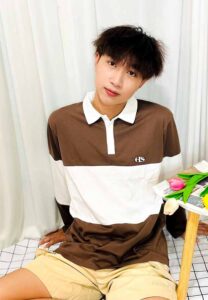 เจมสึ-เน็ตไอดอลเสื้อแขนยาว เจมสึ-เน็ตไอดอลเสื้อแขนยาว