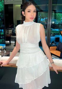 ครูแพรว-ชุดเรียบร้อย ครูแพรว-ชุดเรียบร้อย