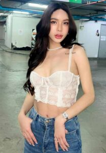 ครูแพรว-สายเดี่ยว