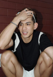 น้ำมนต์-กฤตนัย หล่อ น้ำมนต์-กฤตนัย หล่อ