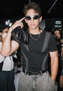 น้ำมนต์-กฤตนัย หล่อเกิน น้ำมนต์-กฤตนัย หล่อเกิน