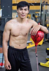 อรรถพล-พิทักษ์-นายแบบสุดเป๊ะ อรรถพล-พิทักษ์-นายแบบสุดเป๊ะ