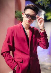 อาร์ม-ประเสริฐ-ใส่สูท อาร์ม-ประเสริฐ-ใส่สูท