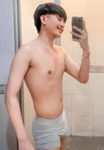 เจษฎากร-บุราณศรี-ยิ้ม