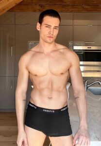 Ian-Bradley-หุ่นล่ำ