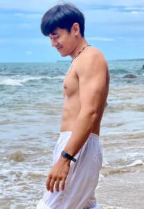 Kad-Kajjaphon-กางเกงขาว Kad-Kajjaphon-กางเกงขาว