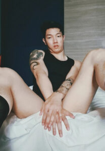 ฌอน-ขจรศักดิ์-เสื้อกล้ามดำ ฌอน-ขจรศักดิ์-เสื้อกล้ามดำ