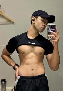 โดม-ใส่หมวก โดม-ใส่หมวก