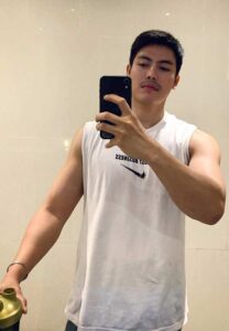 KEN-เน็ตไอดอลกล้ามโต KEN-เน็ตไอดอลกล้ามโต