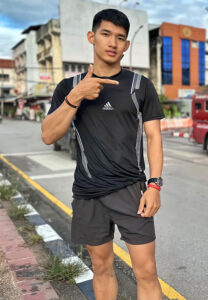 Patcharadol-Dachpala-ยืนหล่อ