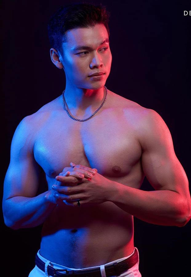 Sarawut Chakhu หนุ่มหล่อ กล้ามแน่น ดีกรีเทรนเนอร์สุดเท่