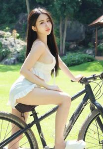 พลอยใส-วราภรณ์-ศรีจำปา-ขี้จักรยาน พลอยใส-วราภรณ์-ศรีจำปา-ขี้จักรยาน