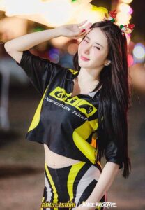 พลอยใส-วราภรณ์-ศรีจำปา-พริตตี้สาว พลอยใส-วราภรณ์-ศรีจำปา-พริตตี้สาว