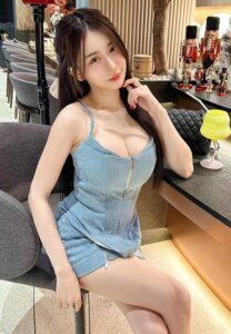 พลอยใส-วราภรณ์-ศรีจำปา-หุ่นดีเกิน