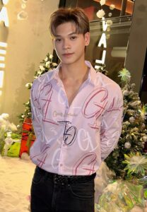 โบ๊ท-กิตติพงศ์-พงศ์พันธุ์-เสื้อเชิ้ต โบ๊ท-กิตติพงศ์-พงศ์พันธุ์-เสื้อเชิ้ต