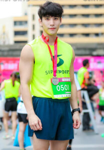 Kitipoom-Butjinda-นักวิ่ง Kitipoom-Butjinda-นักวิ่ง